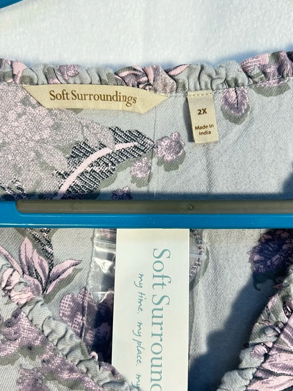Soft Surroundings Lavender Paisley Lounge Pajama Set with Matching Wrap